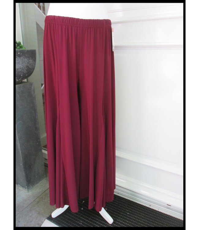 Rot Magna Hosenrock