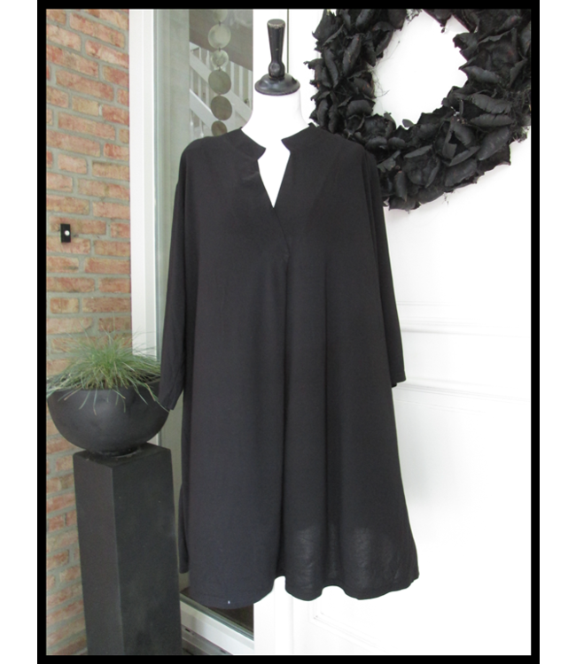 Black Magna Tunic