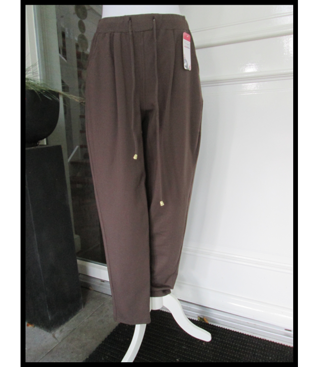 Brown Magna Pants