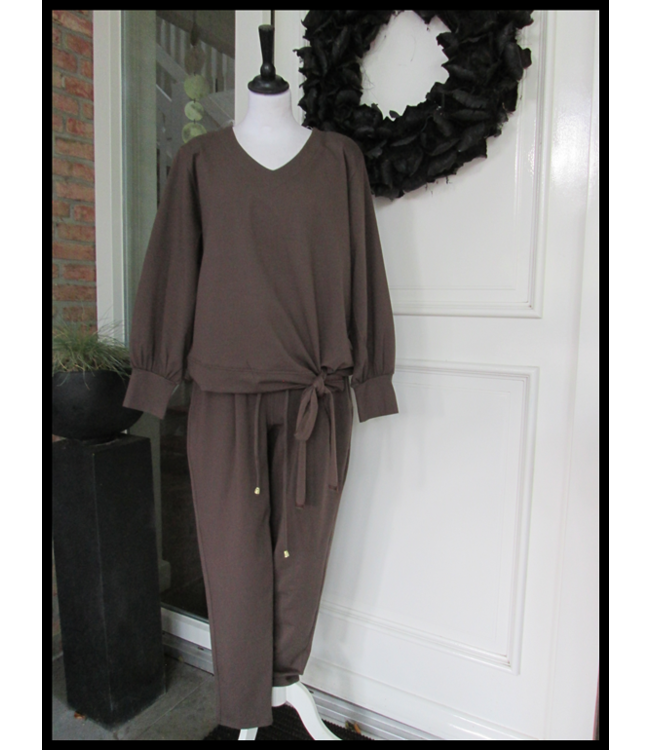 Brown Magna Pants