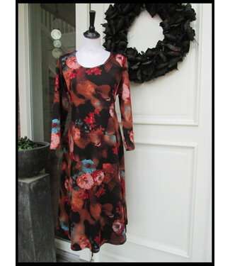 Magna Magna Dress