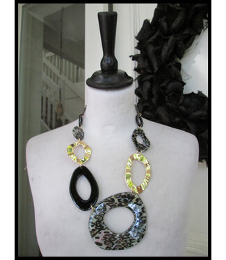 merkloos Black Necklet