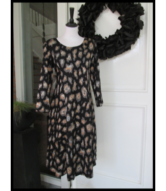 Magna Schwarz Magna Kleid