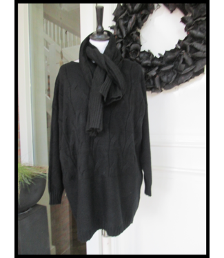 merkloos Black Sweater