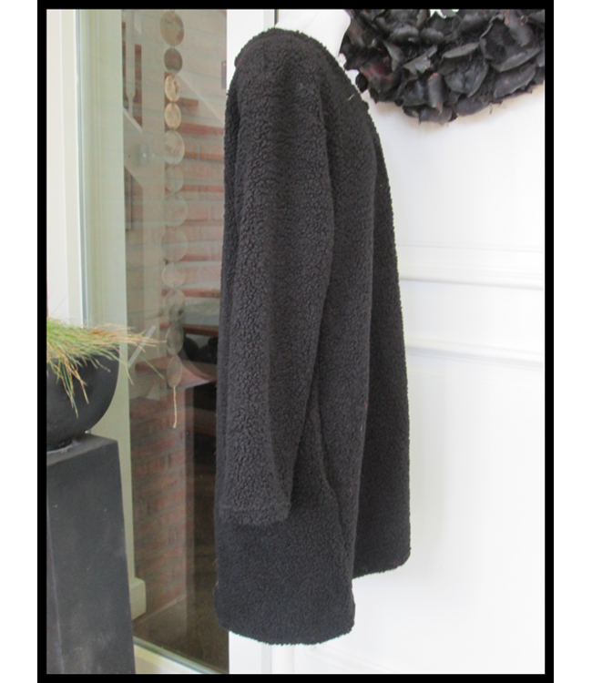 Black Magna Waistcoat