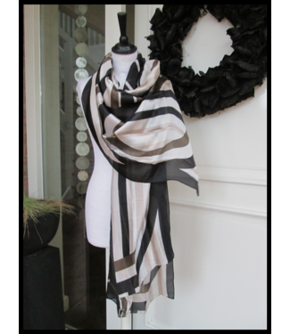 merkloos Black Shawl
