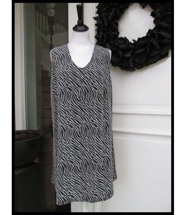 Black Magna Tunic
