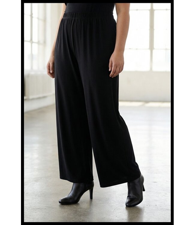 Black Magna Pants