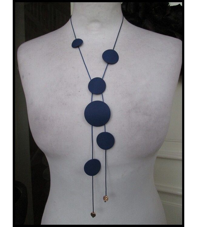 Blue Necklet