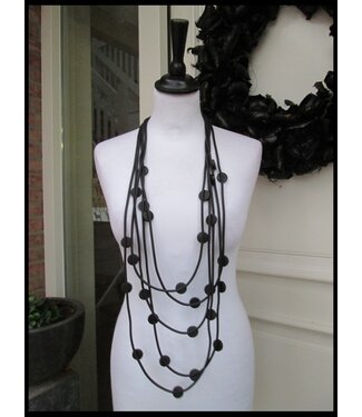 merkloos Black Necklet