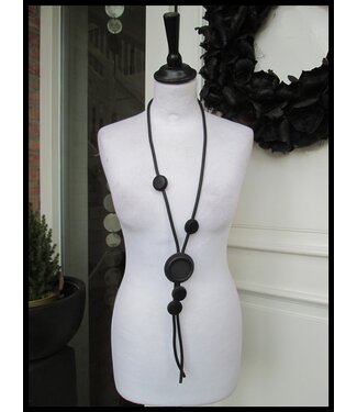 merkloos Black Necklet