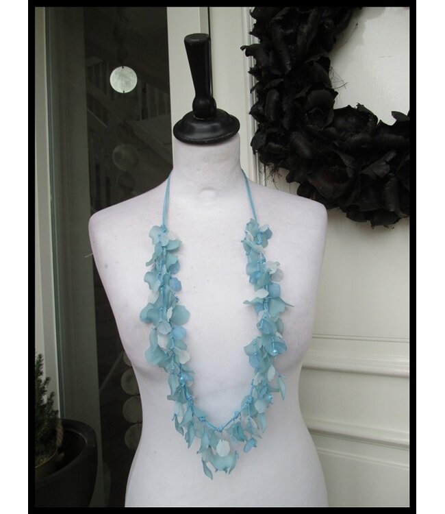Blue Necklet