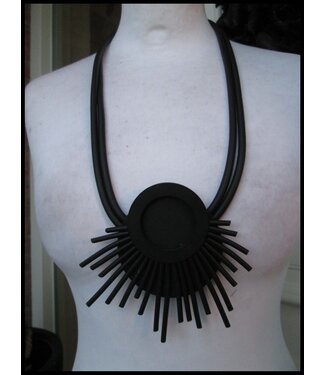 merkloos Black Necklet