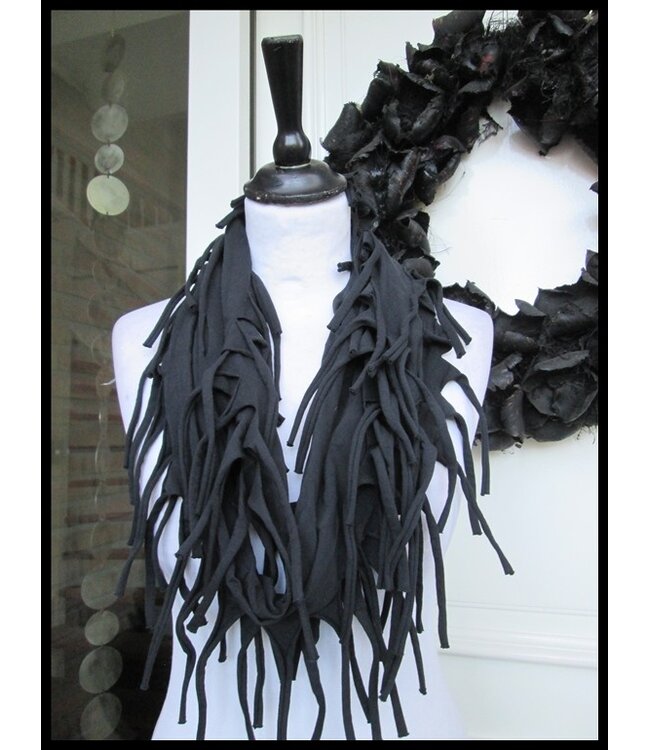 Black Shawl
