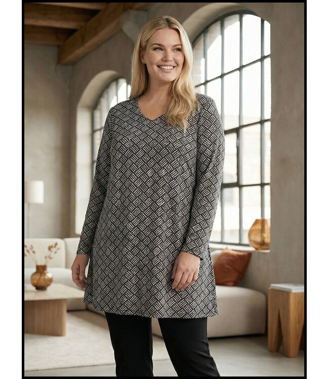 Black Magna Tunic