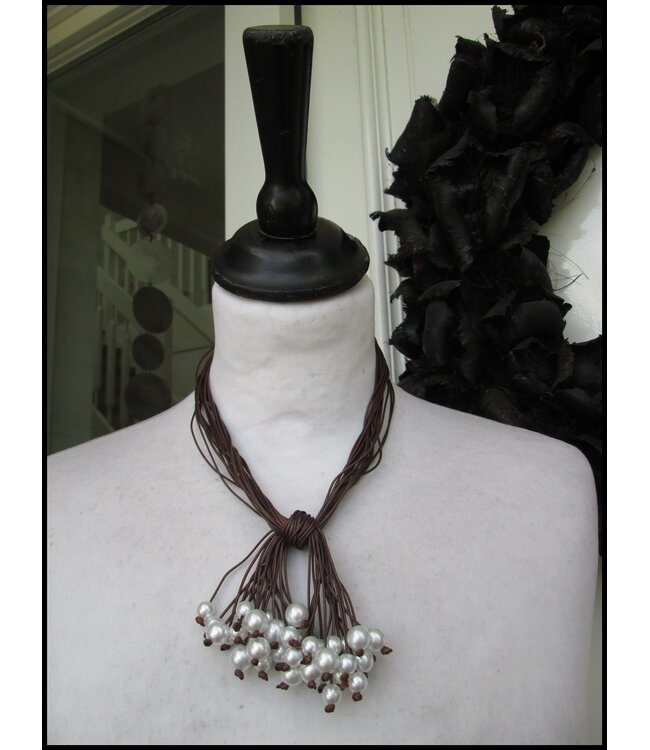 Brown Necklet