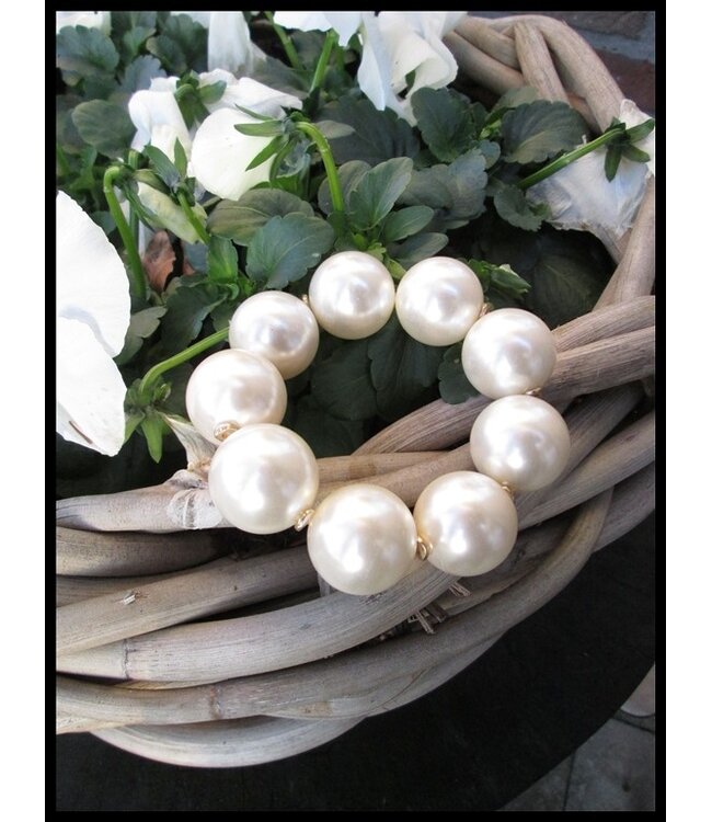 Grote sjieke parel armband