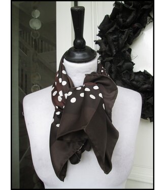 merkloos Brown Shawl