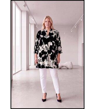 Magna Superzacht Magna Tuniek