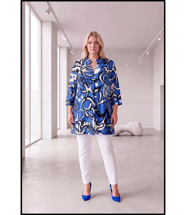 Superzacht Magna Tuniek