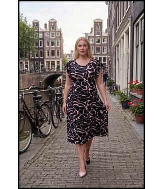 Magna Schwarz Magna Kleid