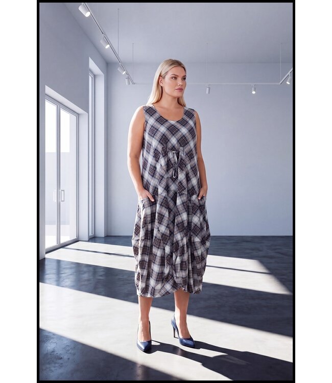 Weiß Magna Kleid