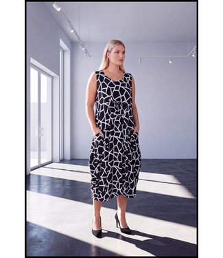 Magna Schwarz Magna Kleid