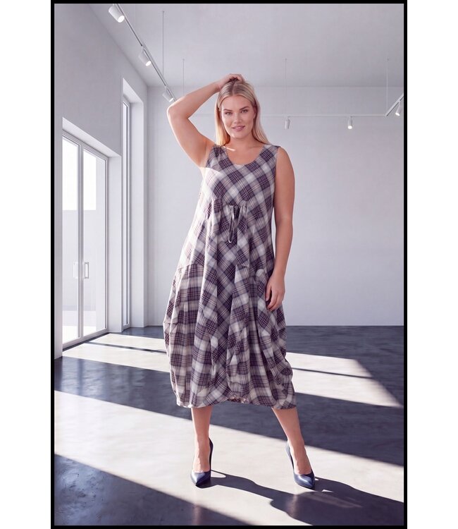 Weiß Magna Kleid