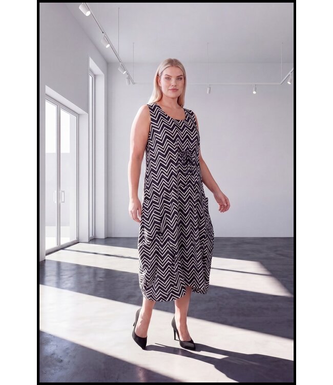 Schwarz Magna Kleid