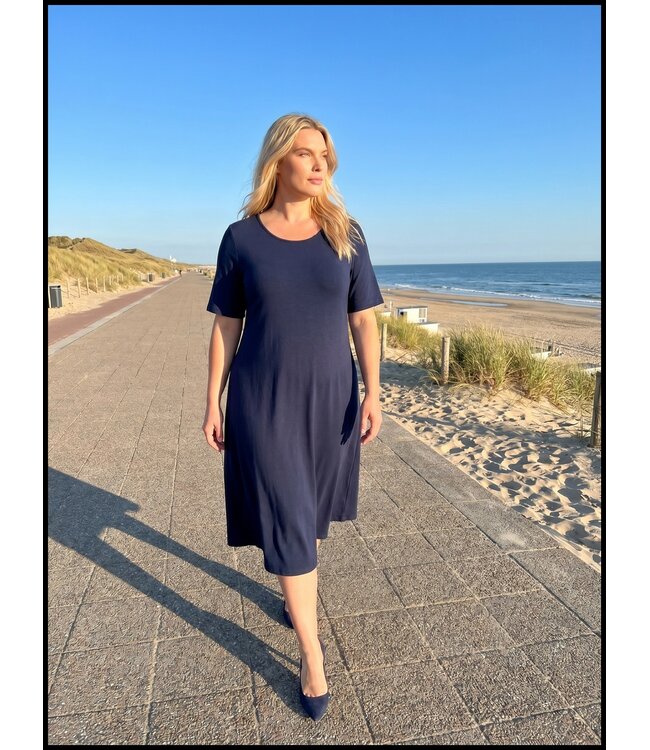 Blau Magna Kleid