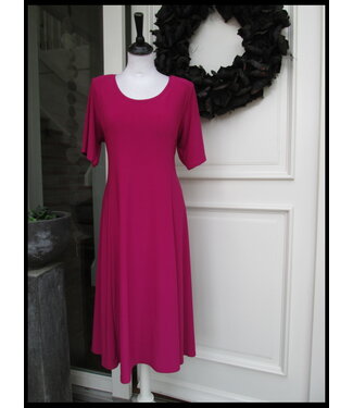 Rosa Magna Kleid
