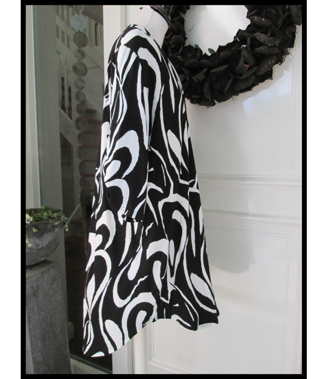 Black Magna Tunic