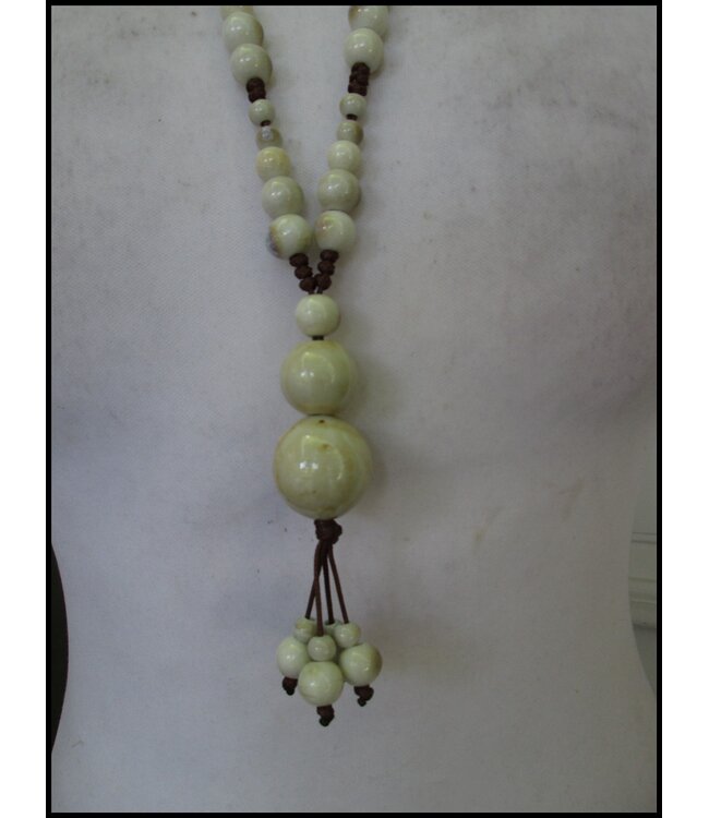 Brown Necklet