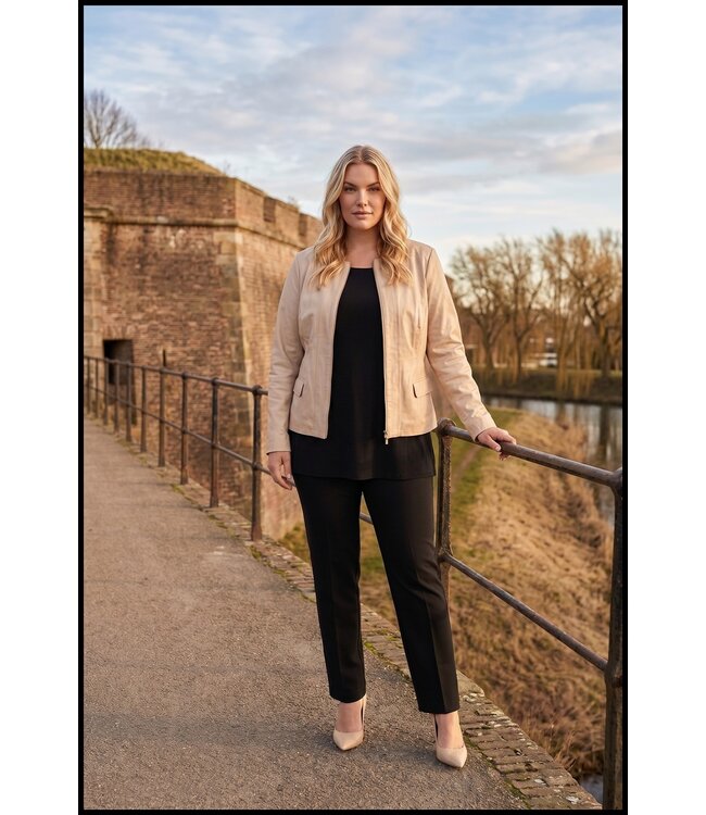 Weiß Magna Jacke