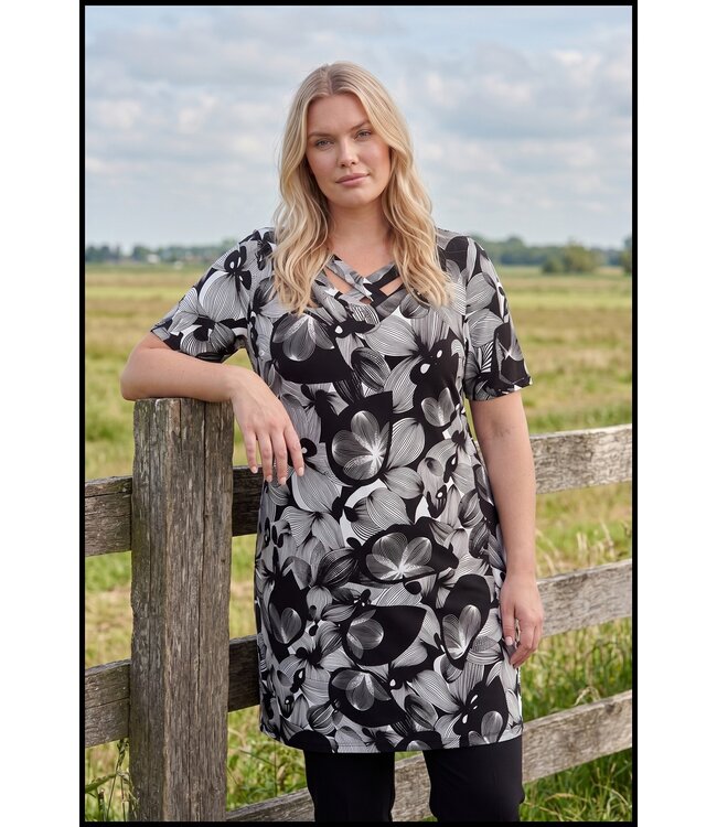Schwarz Magna Kleid