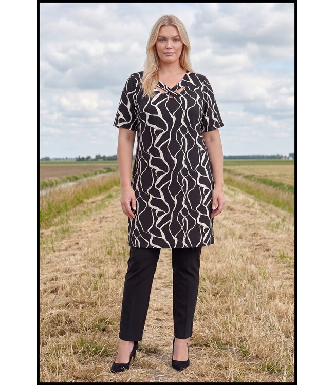 Schwarz Magna Kleid