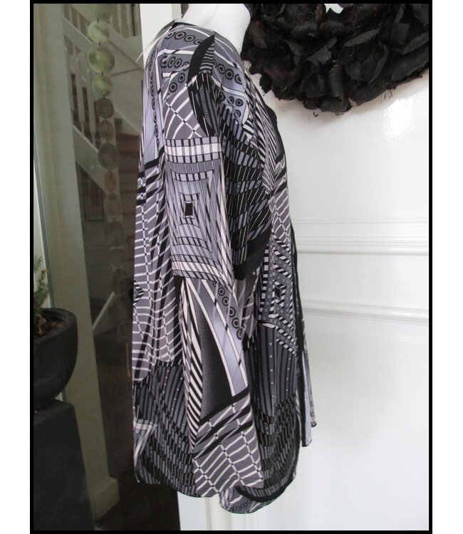 Black Magna Waistcoat