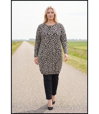 Magna Schwarz Magna Kleid