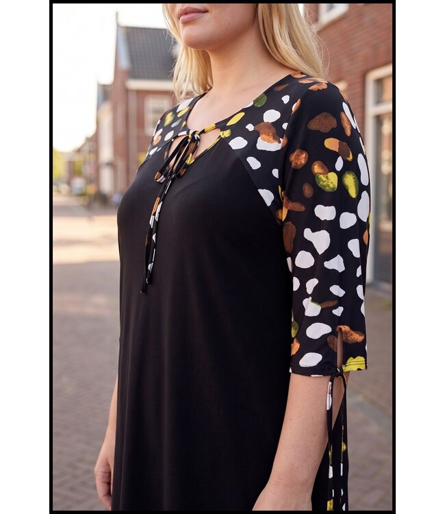 Black Magna Tunic