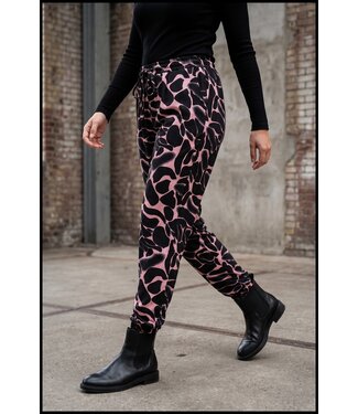 Magna Black Magna Pants