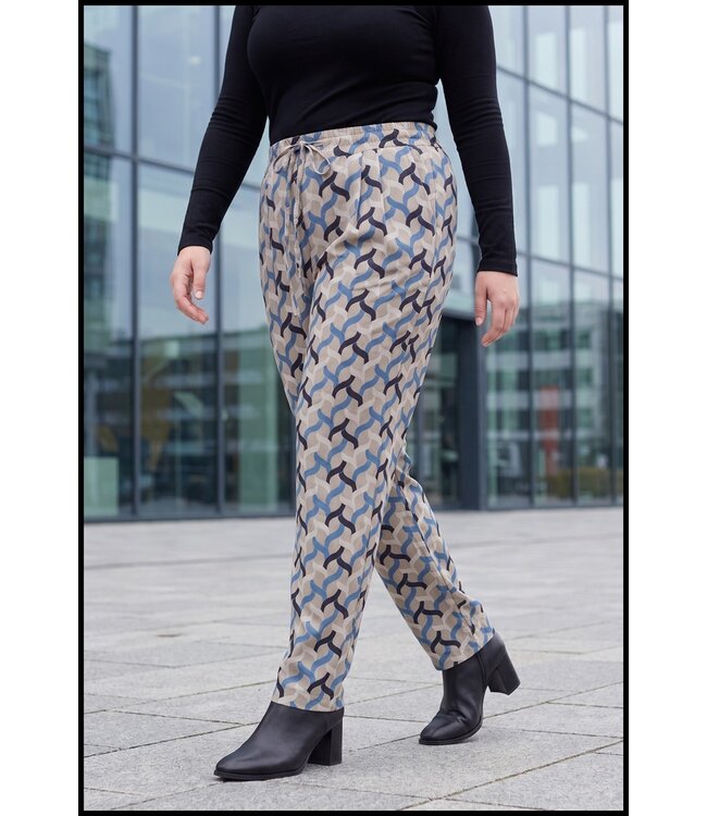Blau Magna Hose