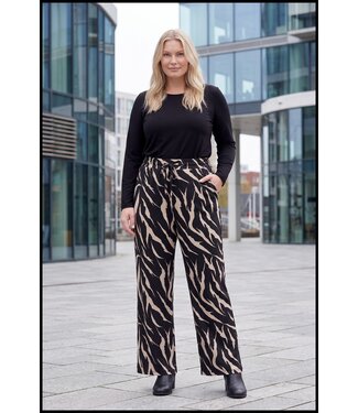 Magna Black Magna Pants