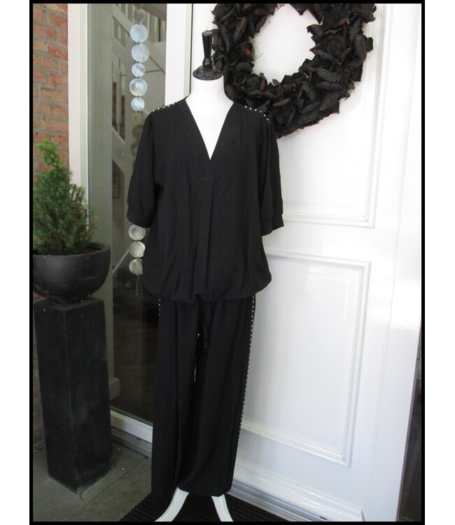 Black Set