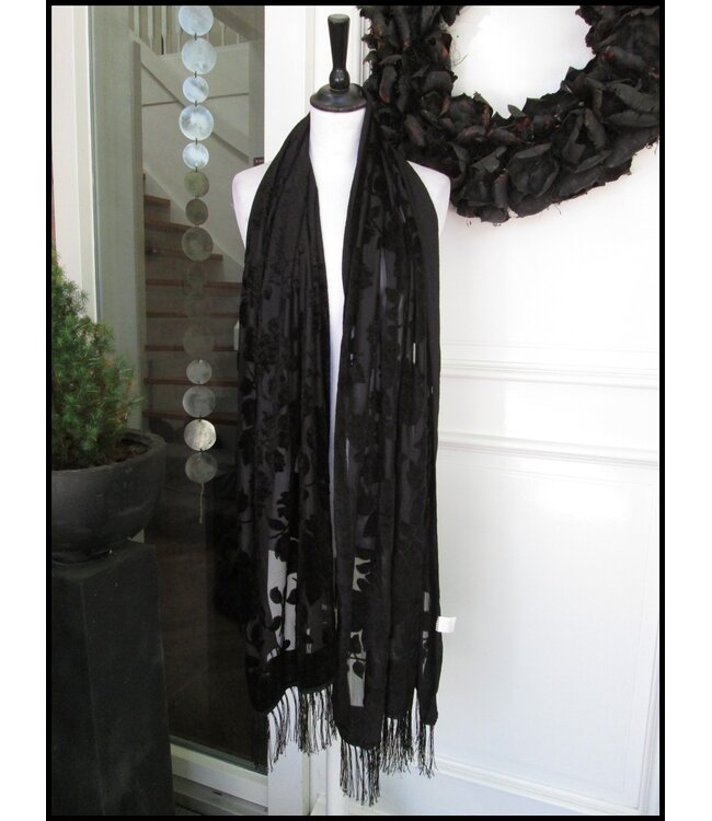 Black Shawl