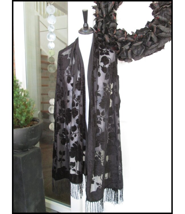 Black Shawl