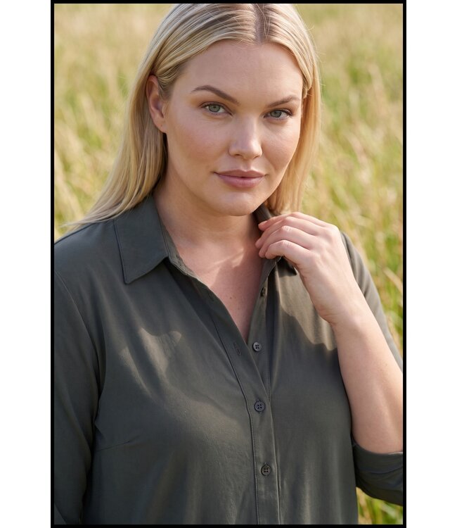 Grün Magna Bluse