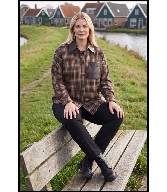 Braun Bluse