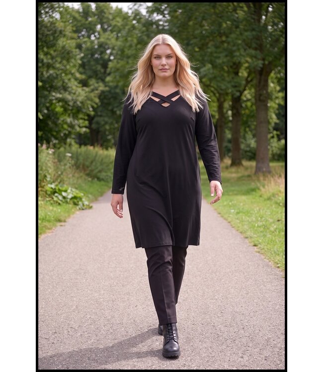 Black Magna Tunic