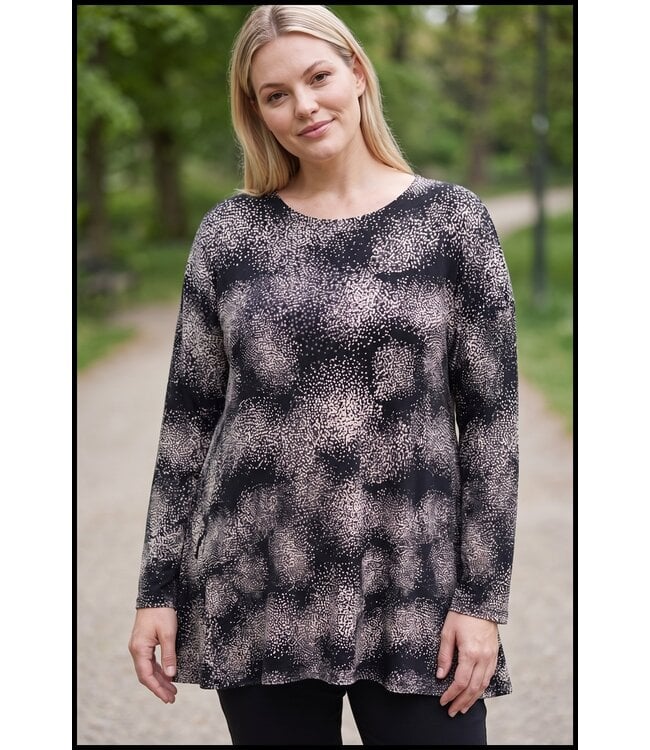 Black Magna Tunic