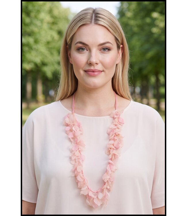 Rosa Halskette